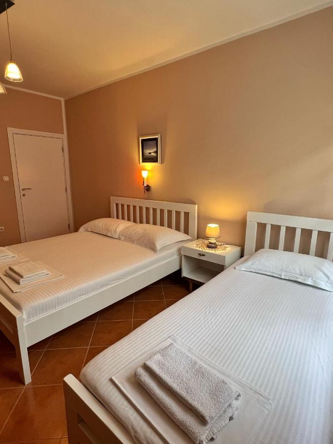 Lav Apartments Herceg Novi Exteriör bild
