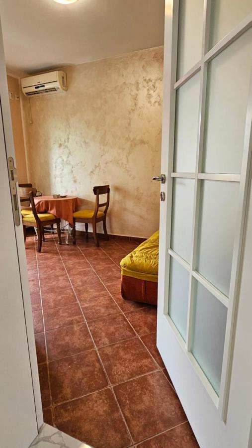 Lav Apartments Herceg Novi Exteriör bild