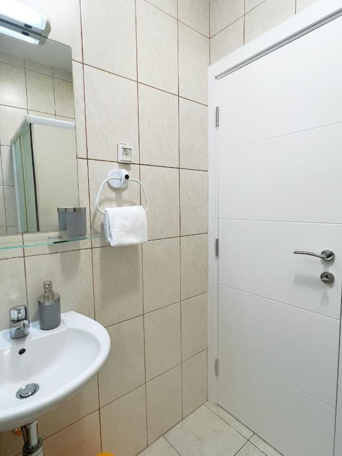Lav Apartments Herceg Novi Exteriör bild